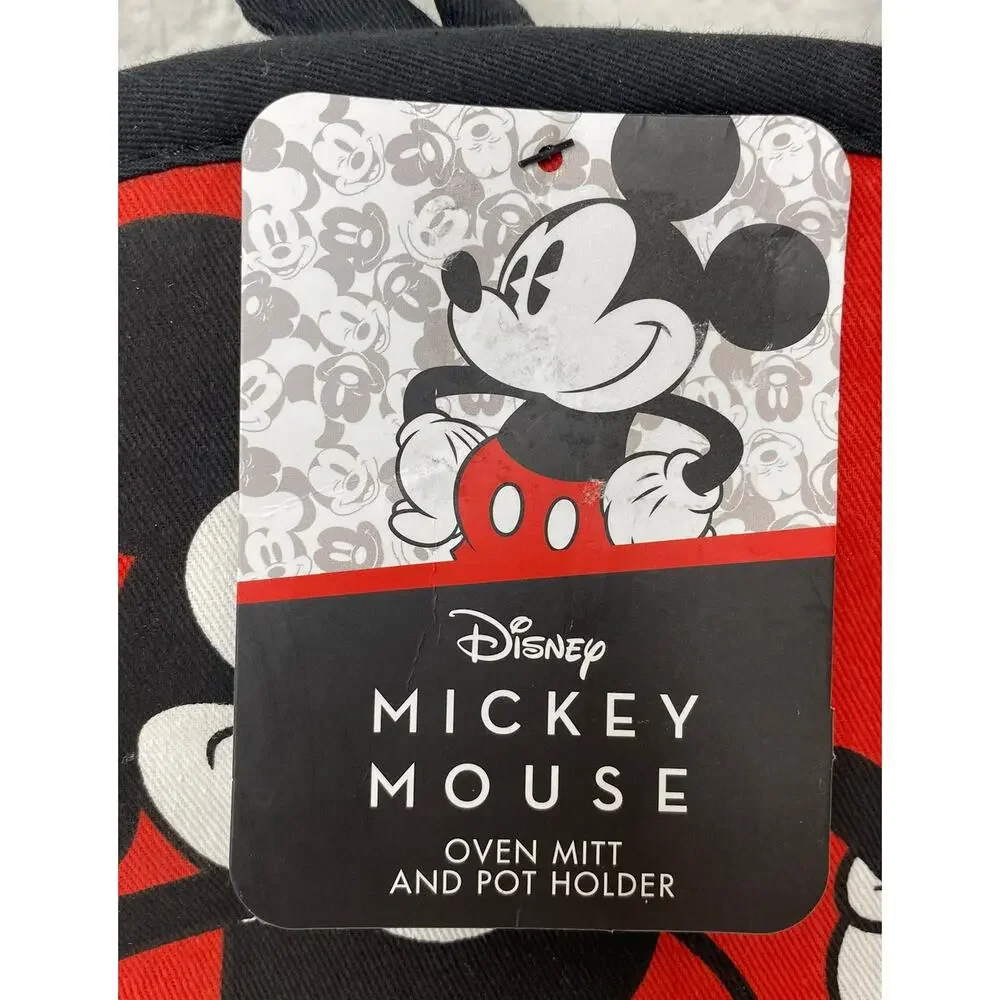 Disney Mickey Mouse Oven Mitt and Pot Holder 2 Piece Set New with Tags